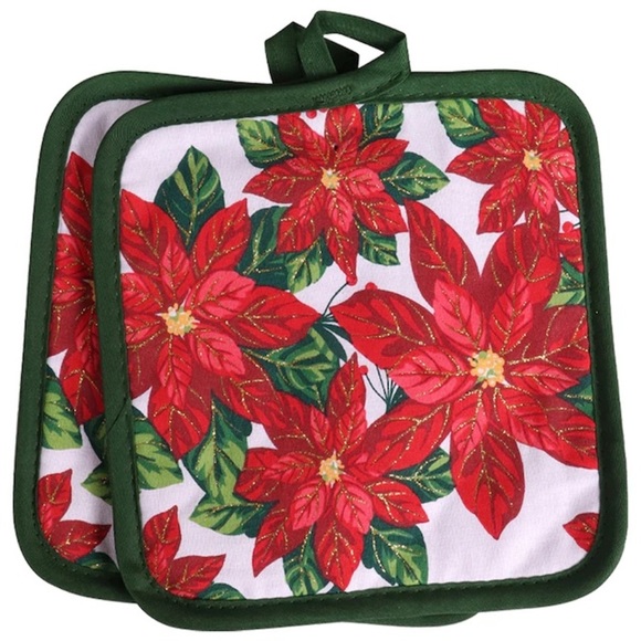 NWT Christmas House Holiday Poinsettia Printed Kitchen Linens Set - Picture 3 of 7